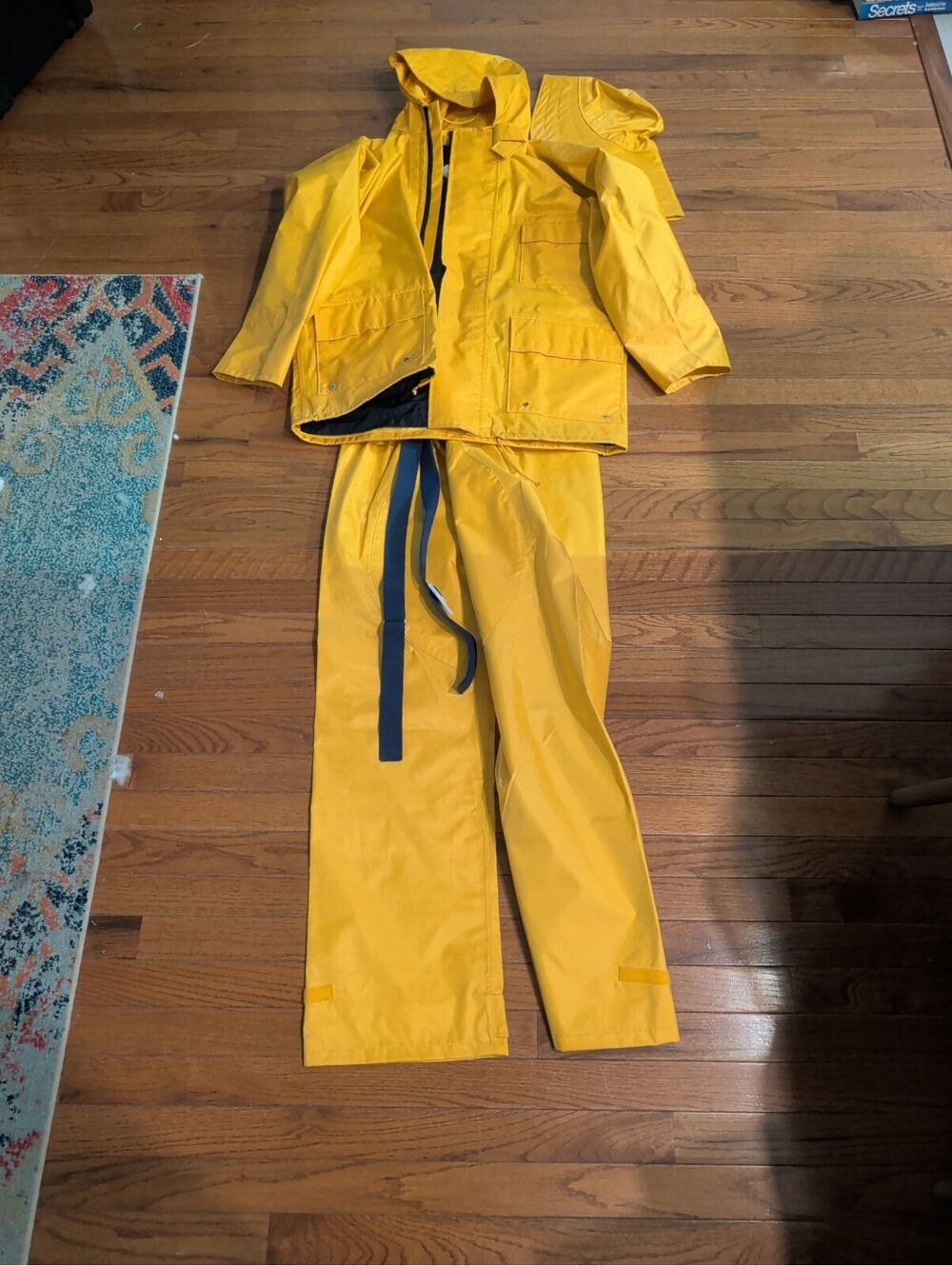 Vintage High Seas Foul Weather Gear Suit Made in Japan Small